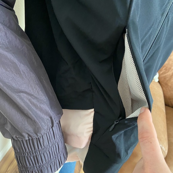 Fabletics Karen Layer Jacket Size Large - Picture 14 of 16